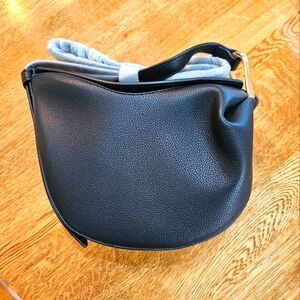 Black Shoulder/Crossbody Bag, New!